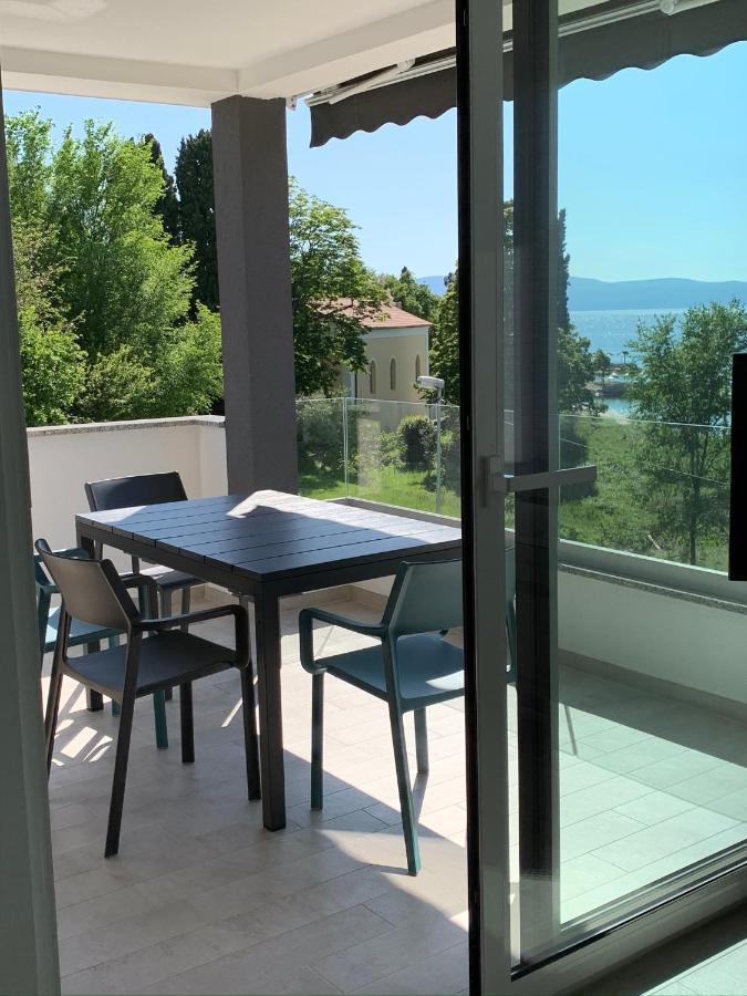 Apartman Polje Njivice Εξωτερικό φωτογραφία